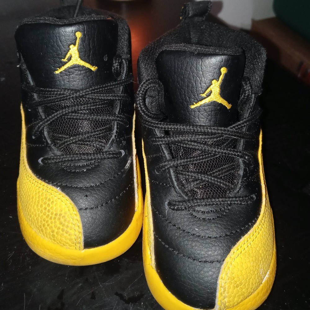 Black and Yellow Air Jordans